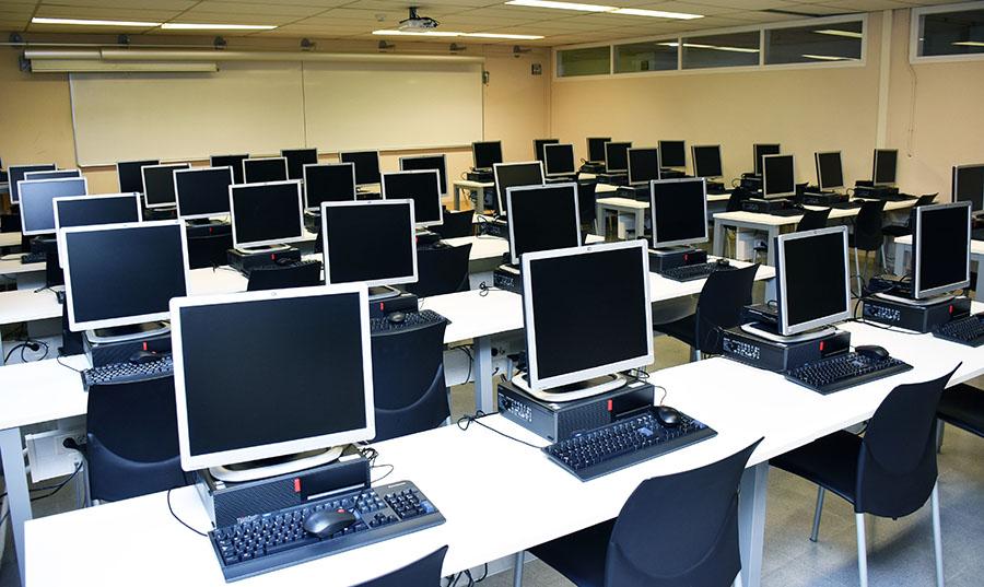 aulas con ordenadores
